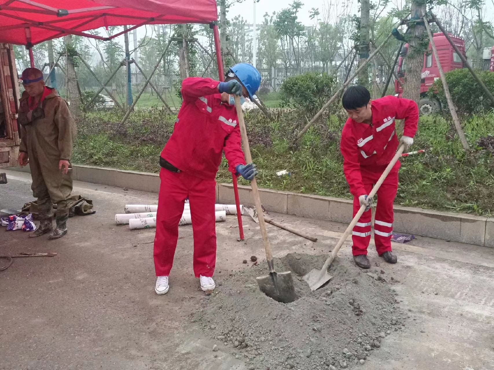 琅琊管道疏通哪家好】及时进行市政管道清淤
